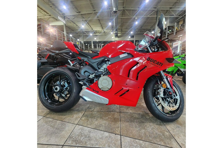 2024 Ducati Panigale V4