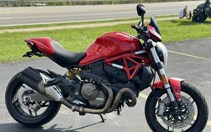 2016 Ducati Monster 821 Stripe