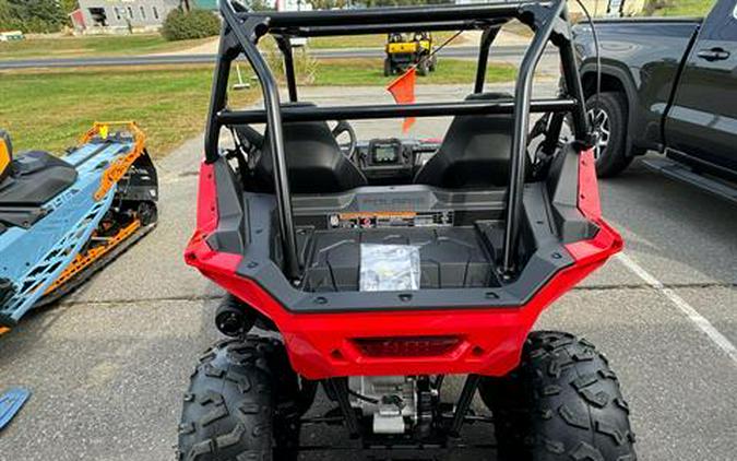 2025 Polaris RZR 200 EFI