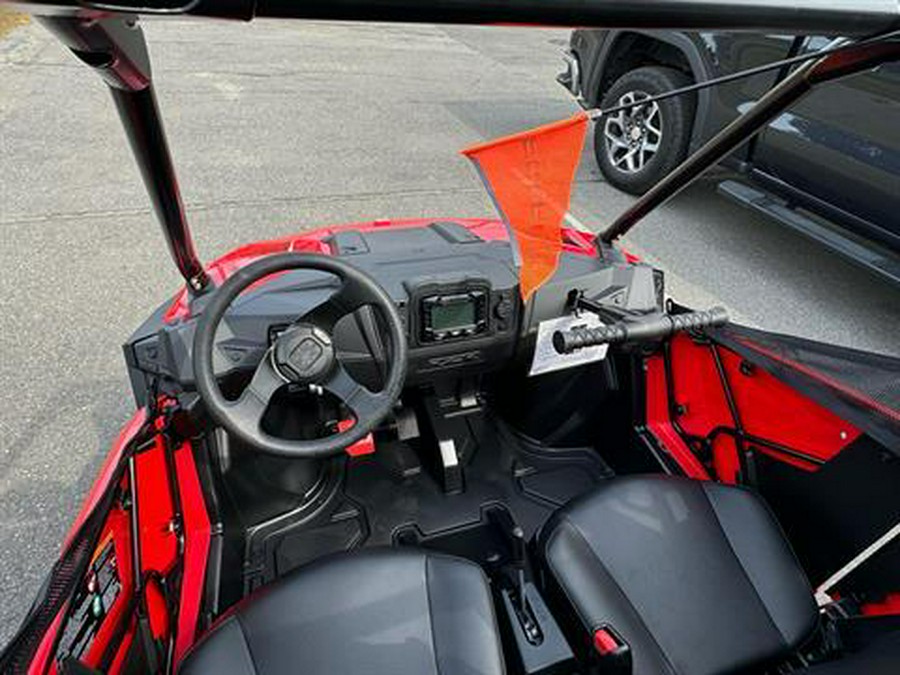 2025 Polaris RZR 200 EFI