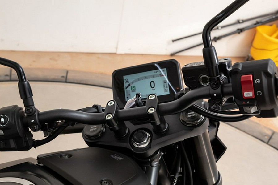 2025 Honda CB750 Hornet