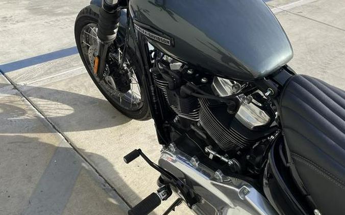 2025 Harley-Davidson® FXBB - Street Bob®