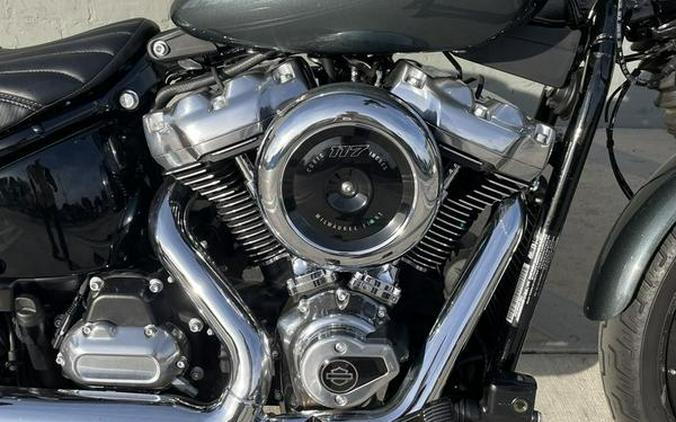 2025 Harley-Davidson® FXBB - Street Bob®