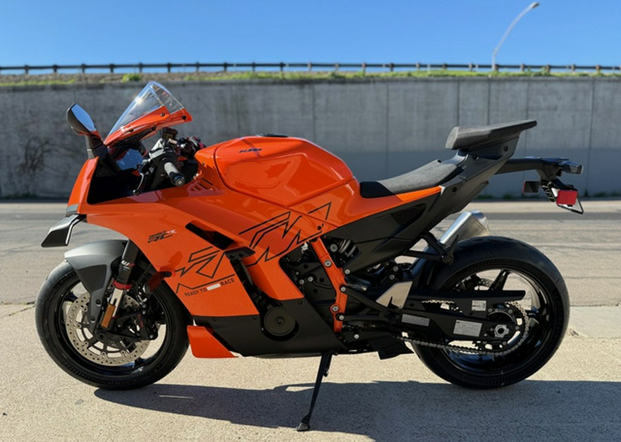 2026 KTM RC 990 R