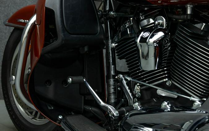 2024 HARLEY DAVIDSON FLHTCUTG TRI GLIDE ULTRA CLASSIC TRIKE W/ABS