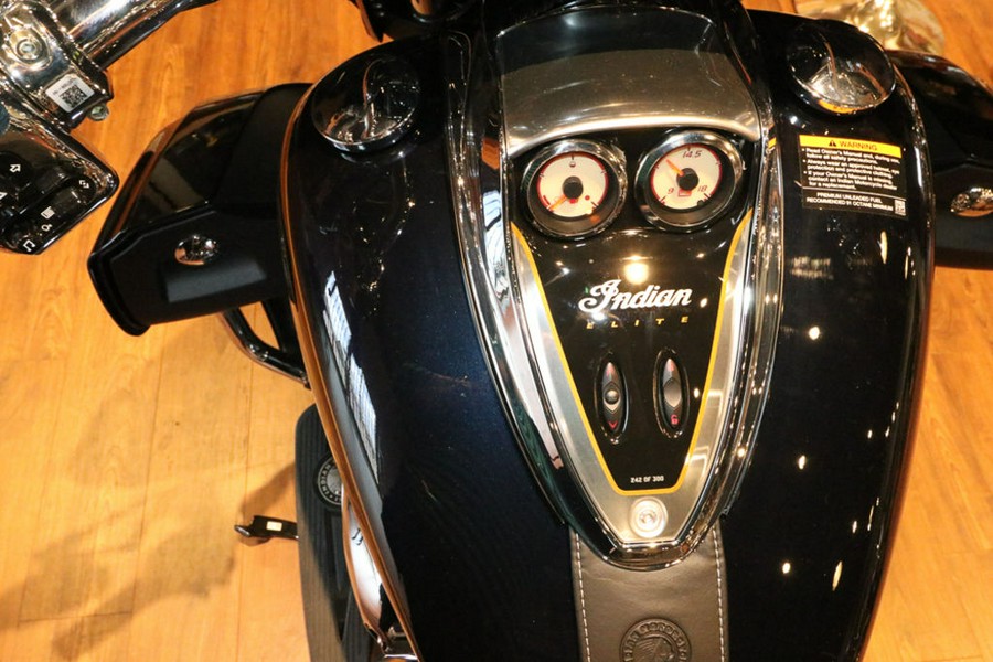 2025 Indian Motorcycle® Roadmaster® Elite Springfield Blue Candy