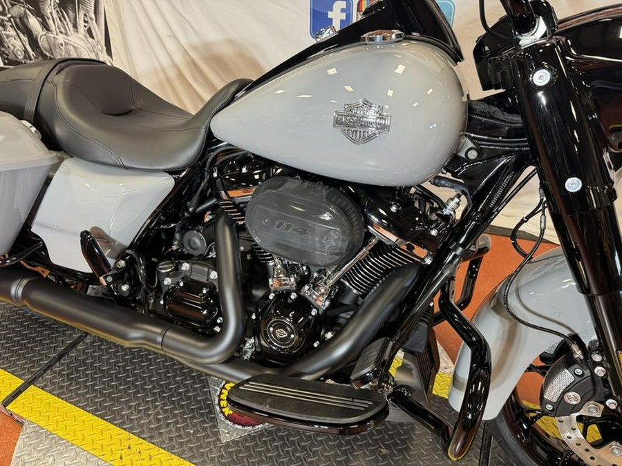 2025 Harley-Davidson® FLHRXS - Road King® Special