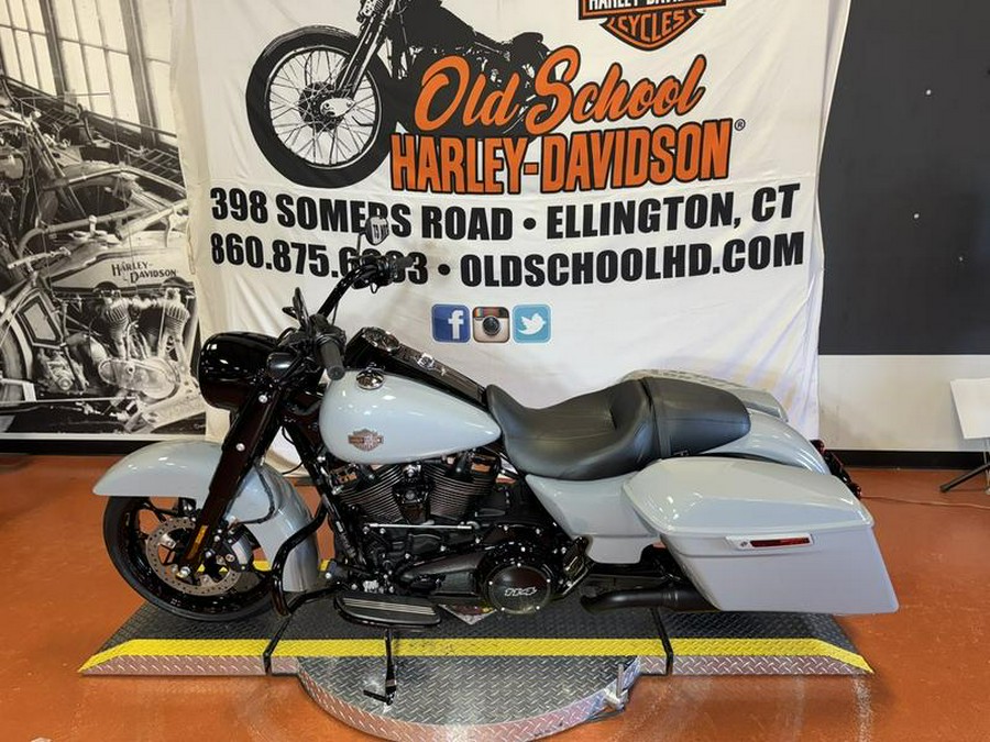 2025 Harley-Davidson® FLHRXS - Road King® Special