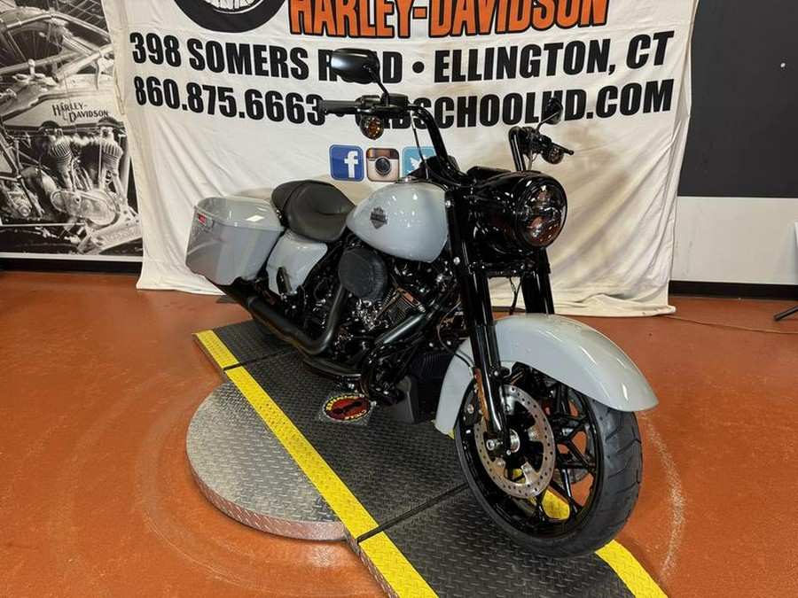 2025 Harley-Davidson® FLHRXS - Road King® Special