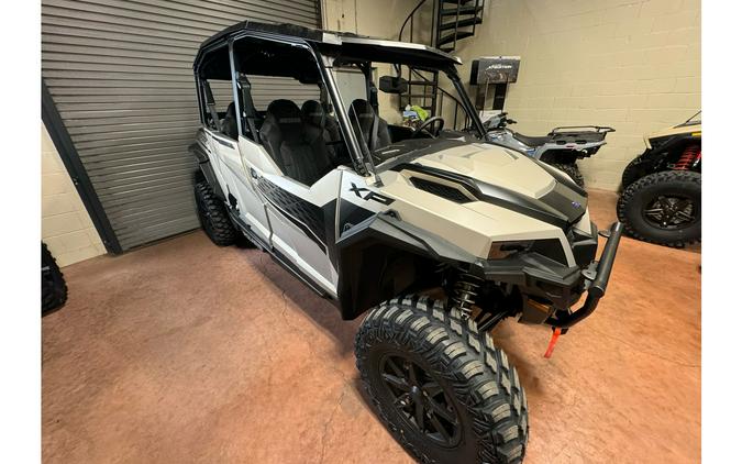 2024 Polaris Industries GENERAL XP 4 ULTIMATE MATTE SILVER QUARTZ