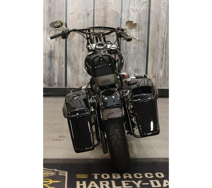 2020 Harley-Davidson® FLSL - Softail® Softail Slim®