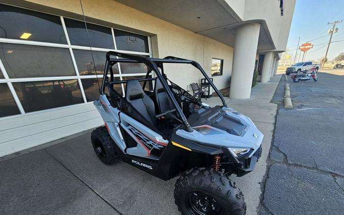 2024 Polaris RZR 200 EFI