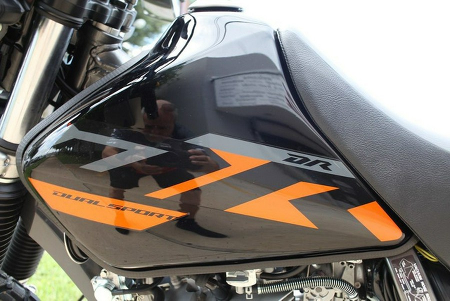 2025 Suzuki DR 650S