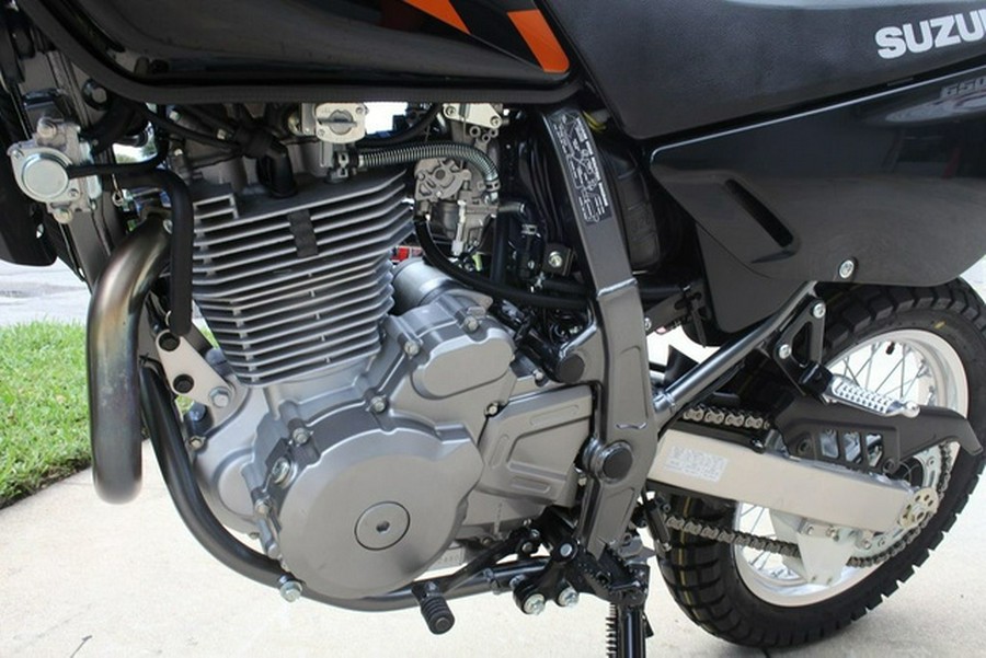 2025 Suzuki DR 650S