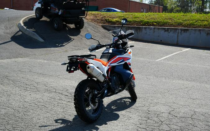 2026 KTM Adventure 890 R