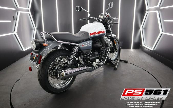 2023 Moto Guzzi V7 Special