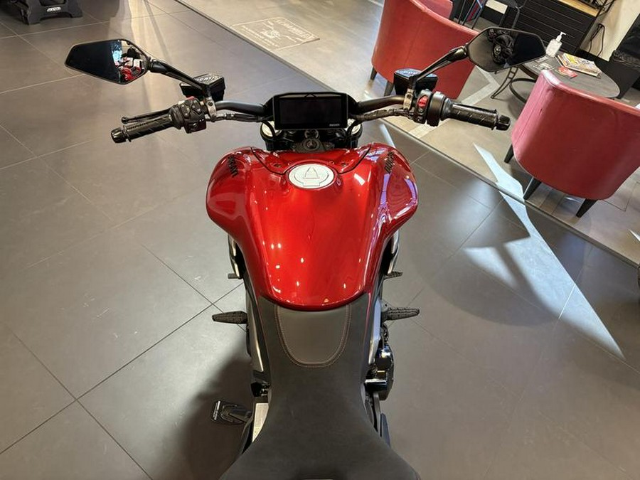 2026 Ducati XDiavel V4 Burning Red