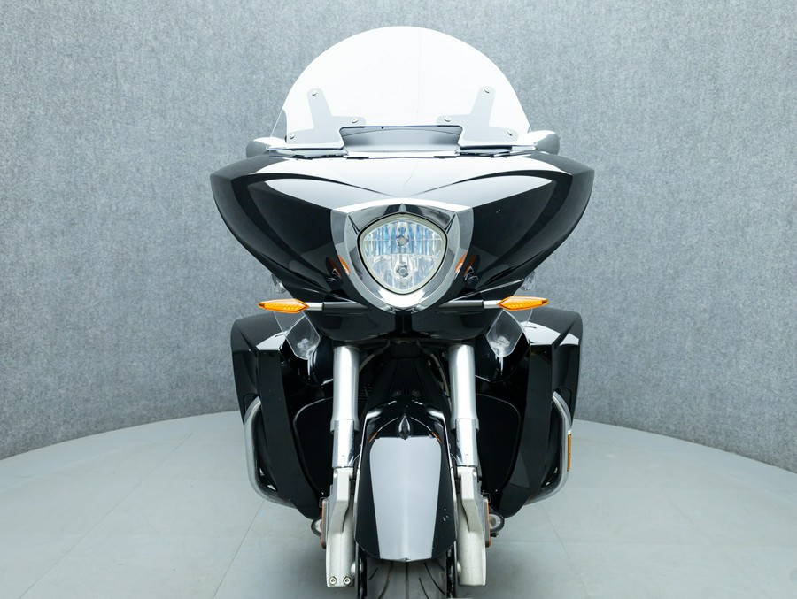 2013 VICTORY CROSS COUNTRY TOURING W/ABS