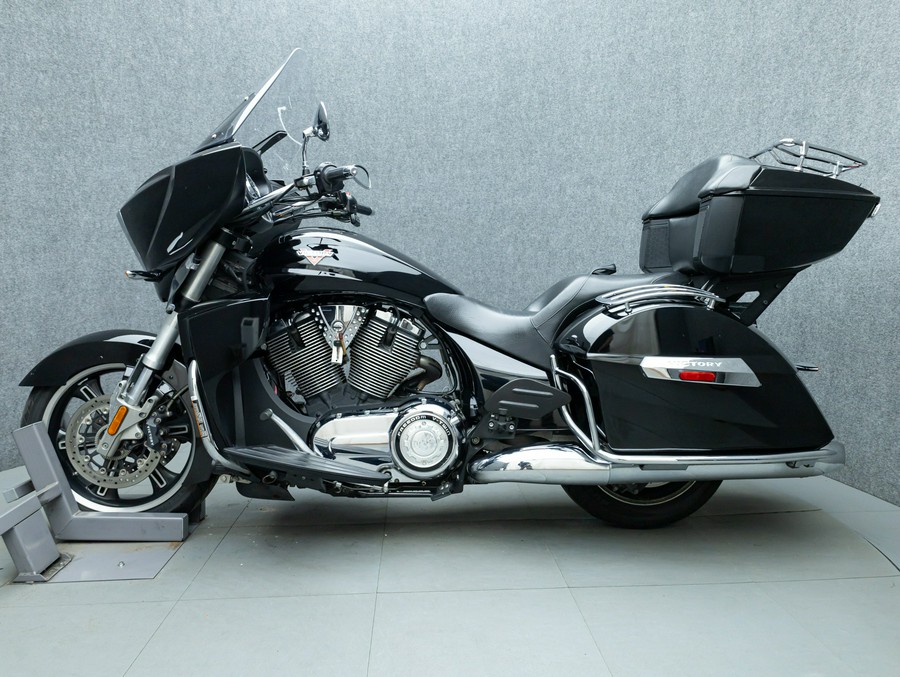 2013 VICTORY CROSS COUNTRY TOURING W/ABS