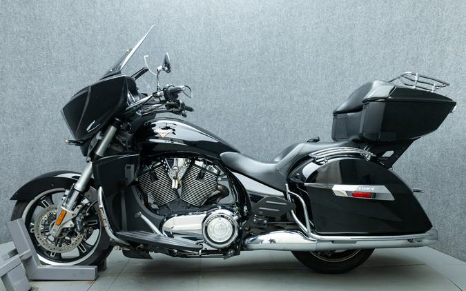 2013 VICTORY CROSS COUNTRY TOURING W/ABS