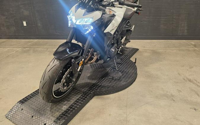 2022 Kawasaki Z900 ABS