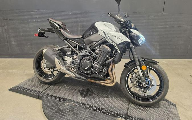 2022 Kawasaki Z900 ABS