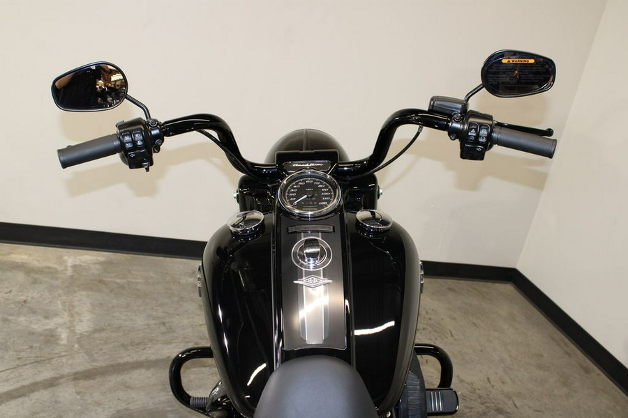 2025 Harley-Davidson® FLHRXS - Road King® Special