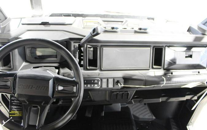 2026 Can-Am® SSV DEF XT 65 HD11 BK 26