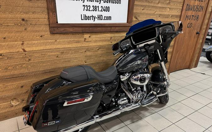 2026 Harley-Davidson® Street Glide® Midnight Ember Chrome Trim FLHX