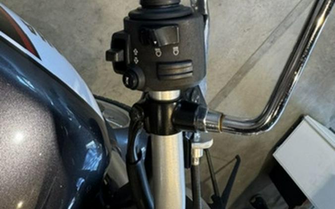 2017 Yamaha SCR 950