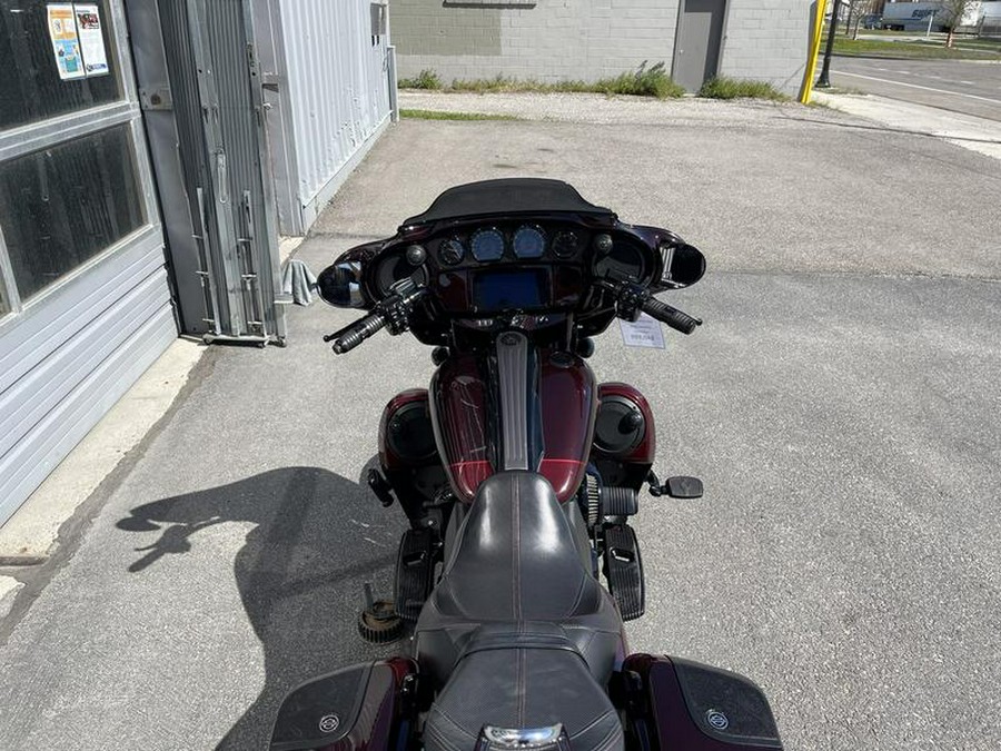 2019 Harley-Davidson® FLHXSE - CVO™ Street Glide®