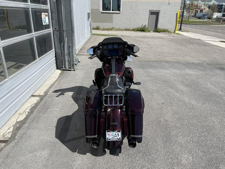 2019 Harley-Davidson® FLHXSE - CVO™ Street Glide®