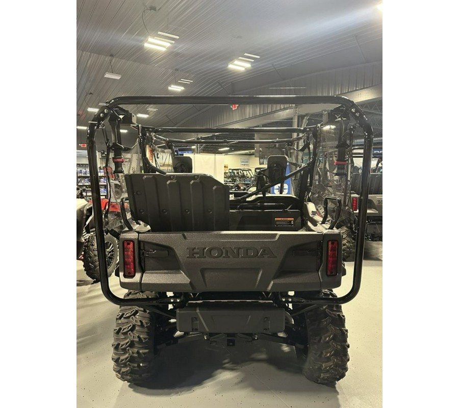 2025 Honda® Pioneer 1000-5 Deluxe