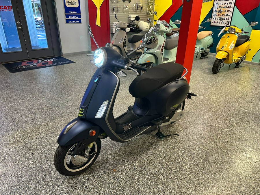 2025 Vespa Primavera 150 Tech