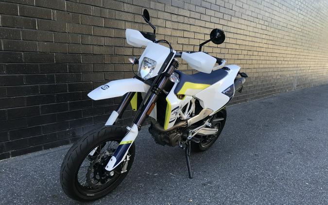 2019 Husqvarna 701 Supermoto