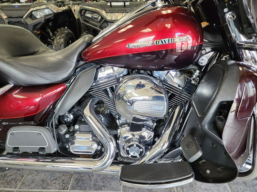 2015 Harley-Davidson® Electra Glide Ultra Limited FLHTK