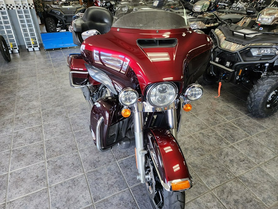 2015 Harley-Davidson® Electra Glide Ultra Limited FLHTK