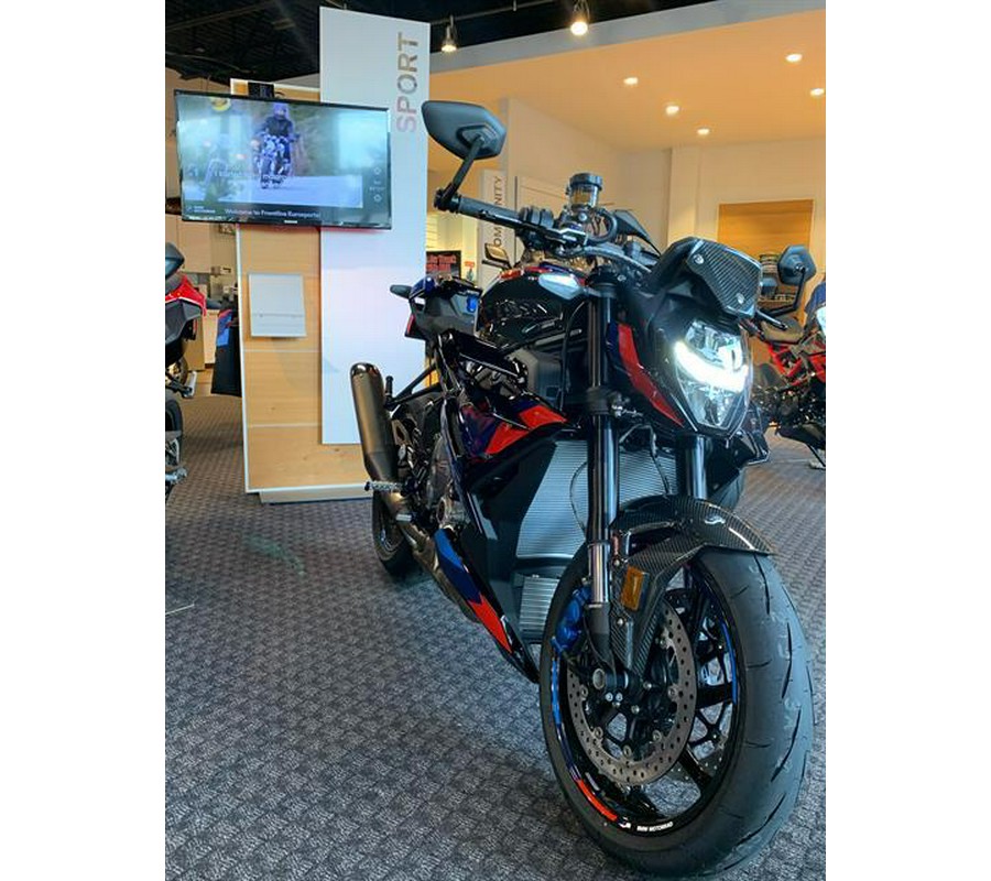 2024 BMW M 1000 R