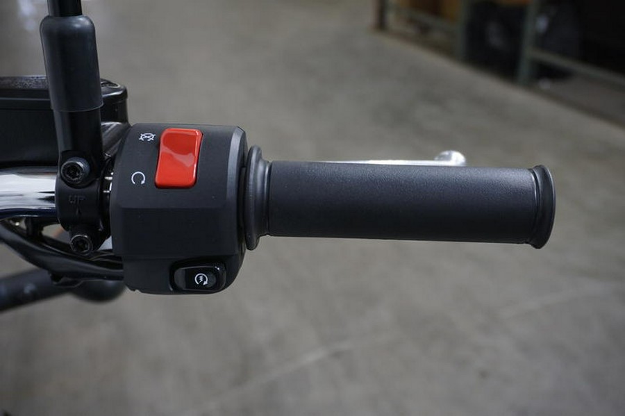 2025 Kawasaki W230 ABS