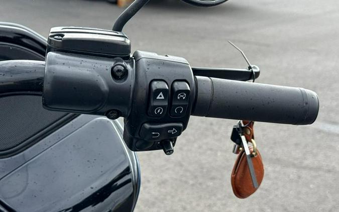 2023 Harley-Davidson® FLTRK - Road Glide® Limited