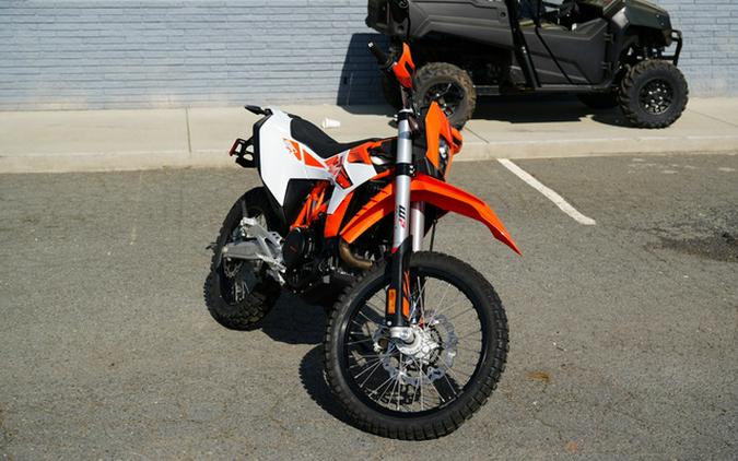 2026 KTM Enduro 690 R