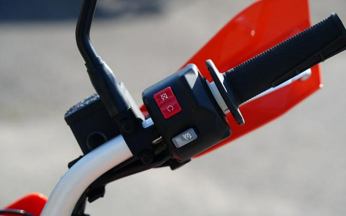 2026 KTM Enduro 690 R