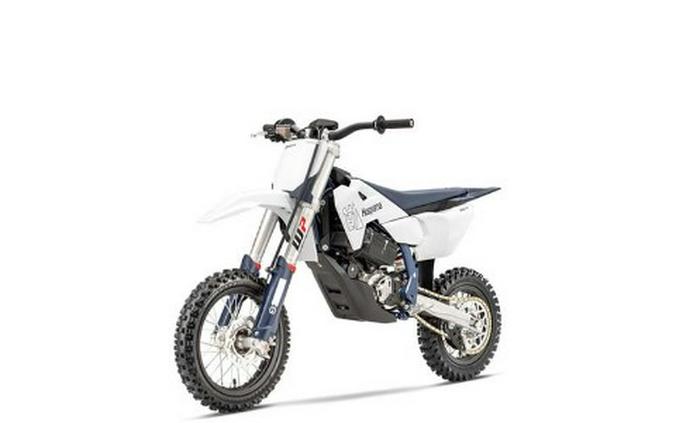 2027 Husqvarna EE 5