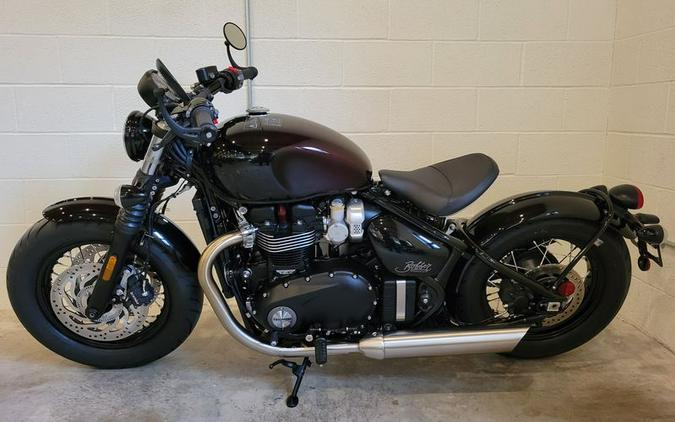 new 2024 Triumph Bonneville Bobber Stealth Edition