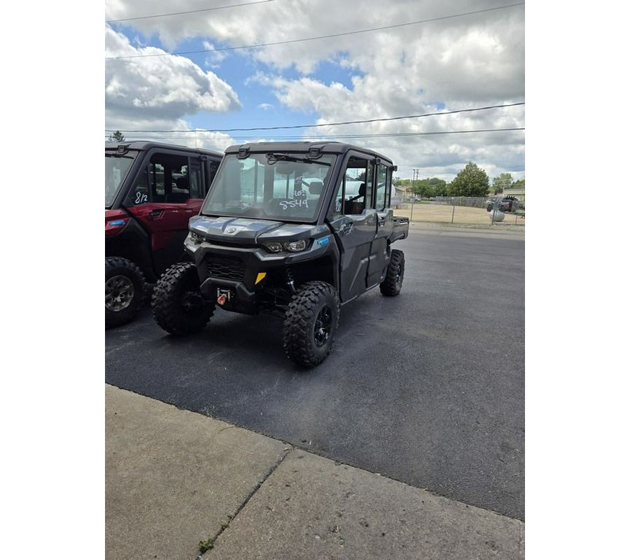 2024 Can-Am® Defender MAX Limited HD10