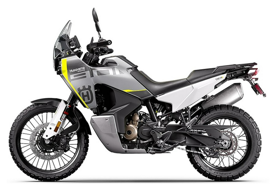 2025 Husqvarna Norden 901