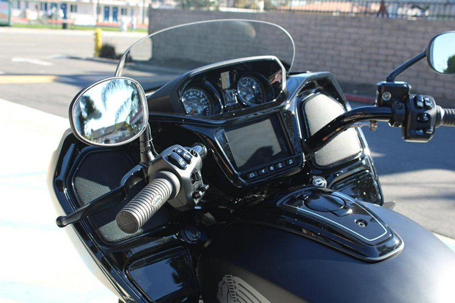 2026 Indian Motorcycle® Challenger® Dark Horse® 112 Black Smoke