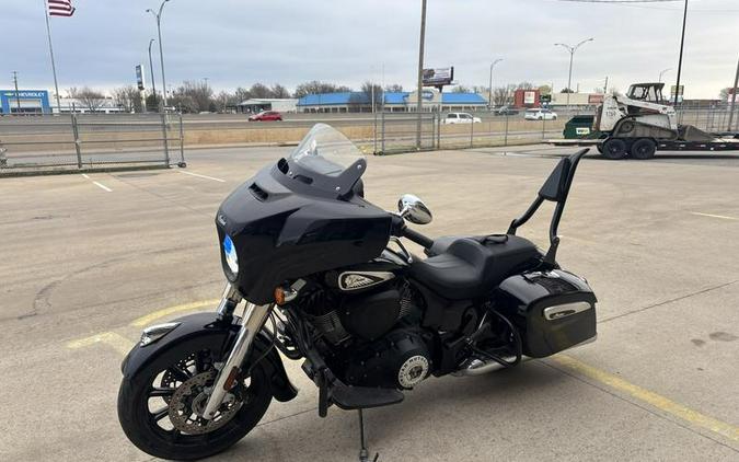 2024 Indian Motorcycle® Chieftain® Black Metallic
