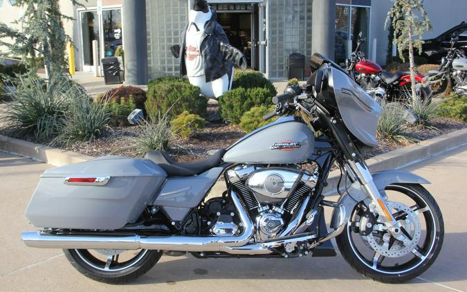 2026 Harley-Davidson Street Glide Solo Model