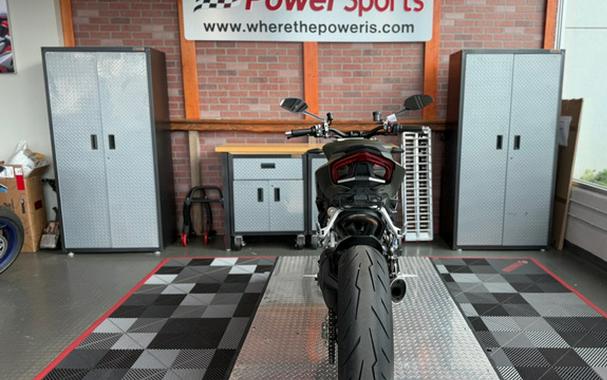 2023 Ducati Streetfighter V2